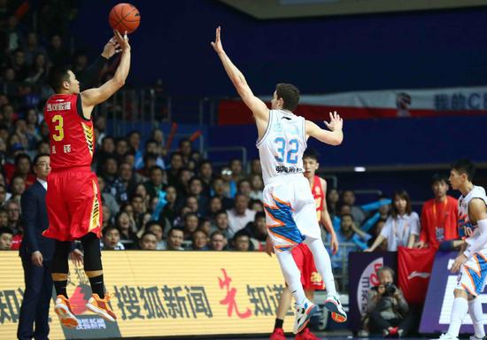 nbl墨尔本凤凰队vs野猫英文录像